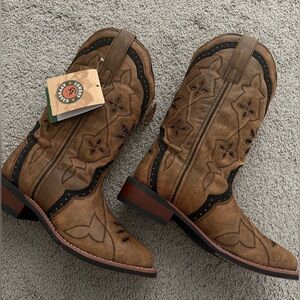 NWT Women’s Laredo Cowboy Boots w/ Glitter Inlay